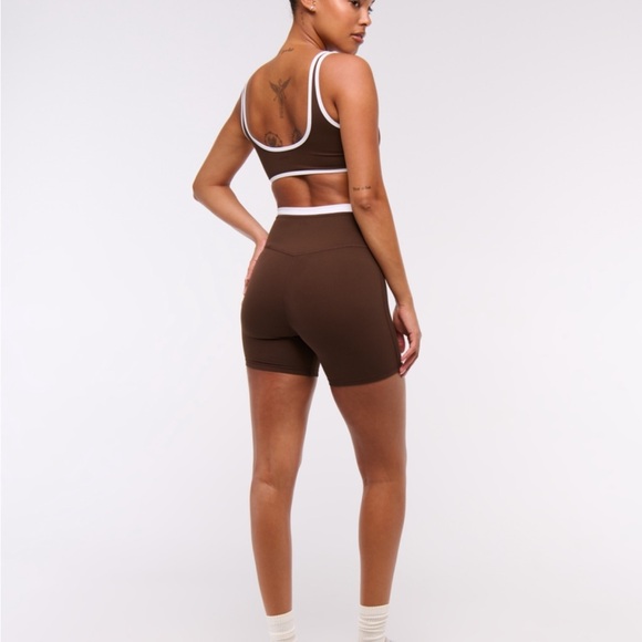 Abercrombie & Fitch YPB StudioFlex Sports Bra - Picture 4 of 7